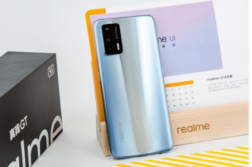 Realme GT 2 Pro будет максимально приближен к званию флагмана 2022 года
