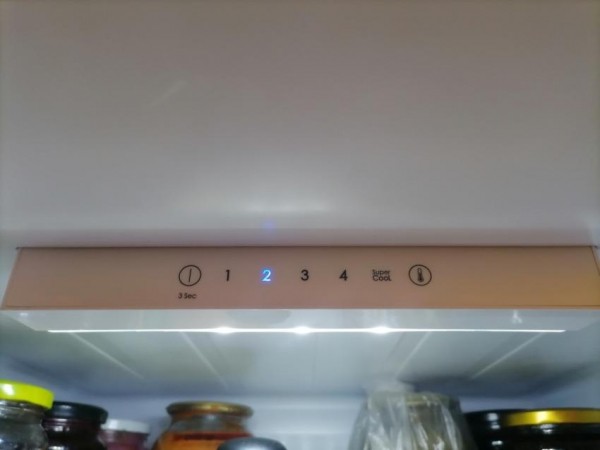Обзор экономичного современного холодильника Candy CCRN 6180W