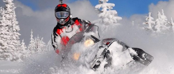 Топ-9 лучших российских снегоходов, как выбрать мотобуксировщик правильно?