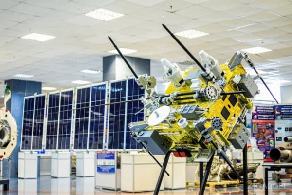 Российские спутники "Ионосфера" отправятся в космос уже в 2023 году (2 фото)