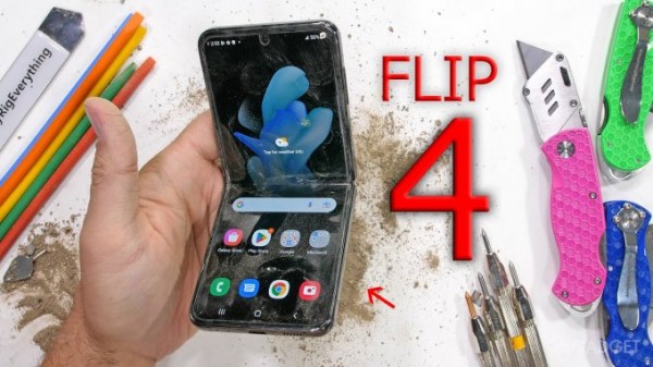Испытание на прочность складного смартфона Samsung Galaxy Z Flip4 (видео)