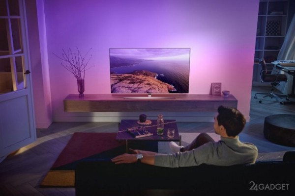 Philips привёз в Россию инновационный телевизор OLED 807 (3 фото)