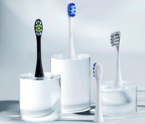 Oclean XS — обзор ультразвуковой зубной щётки