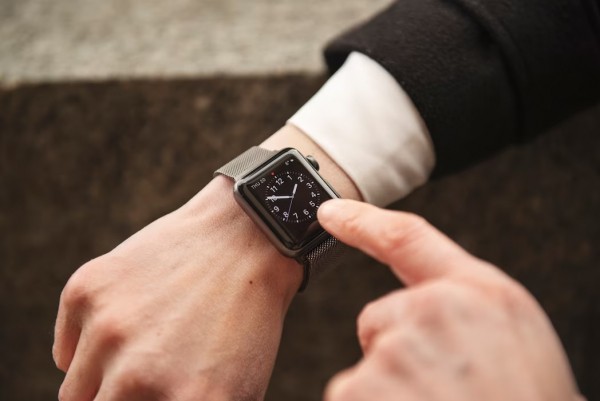 Рейтинг лучших аналогов Apple Watch в 2023 году