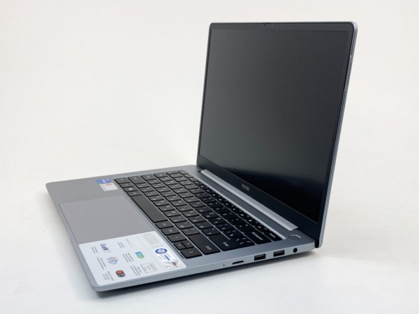 Обзор TECNO MEGABOOK T1: Мощный ноутбук с 15.6″ экраном и процессором Intel 12