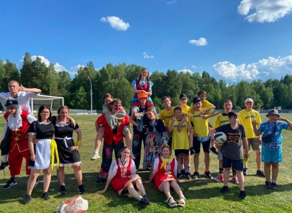 Лучшие летние детские лагеря в Свердловской области в 2024 году