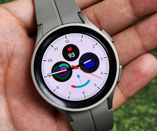 Рейтинг лучших смарт-часов с круглым экраном на 2025 год Рейтинг лучших смарт-часов с круглым экраном на 2025 год